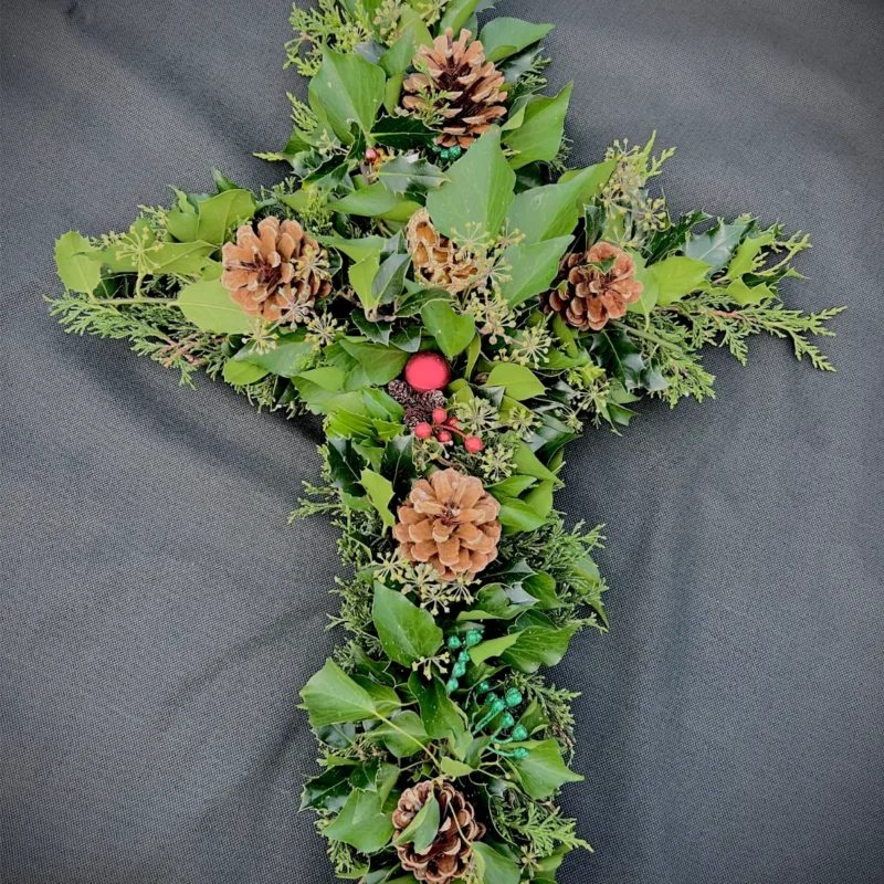 Festive Foliage Cross