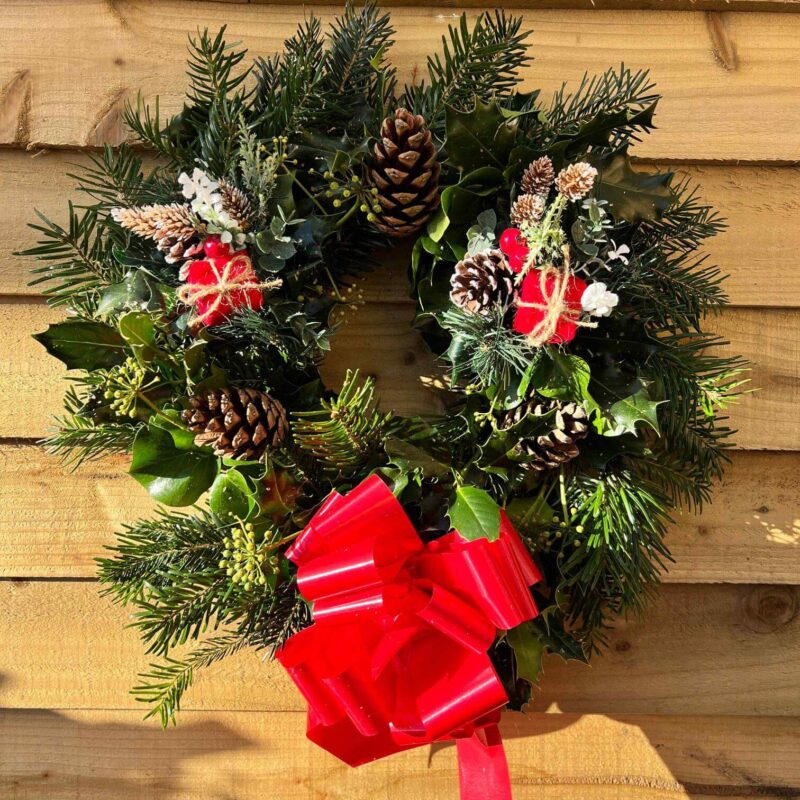 Festive Foliage Wreath 8" - 5