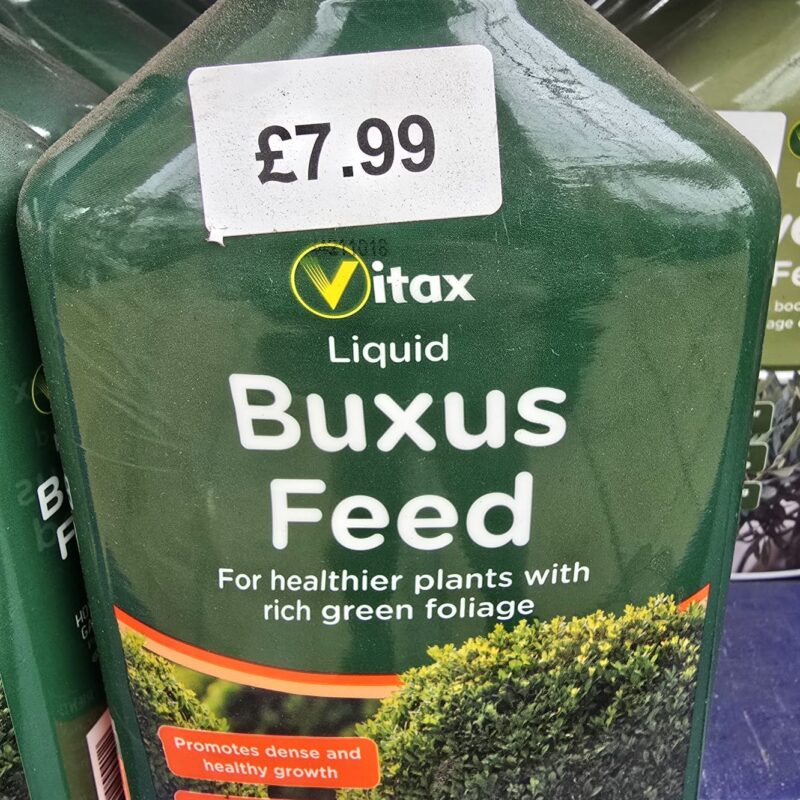 Vitax buxus feed 1ltr £7.99